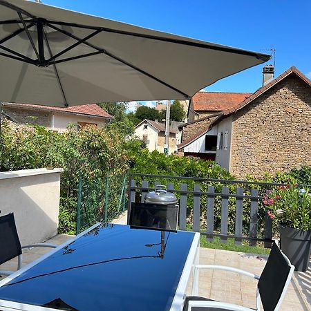 Les Glycines Villa Hieres-Sur-Amby Екстериор снимка