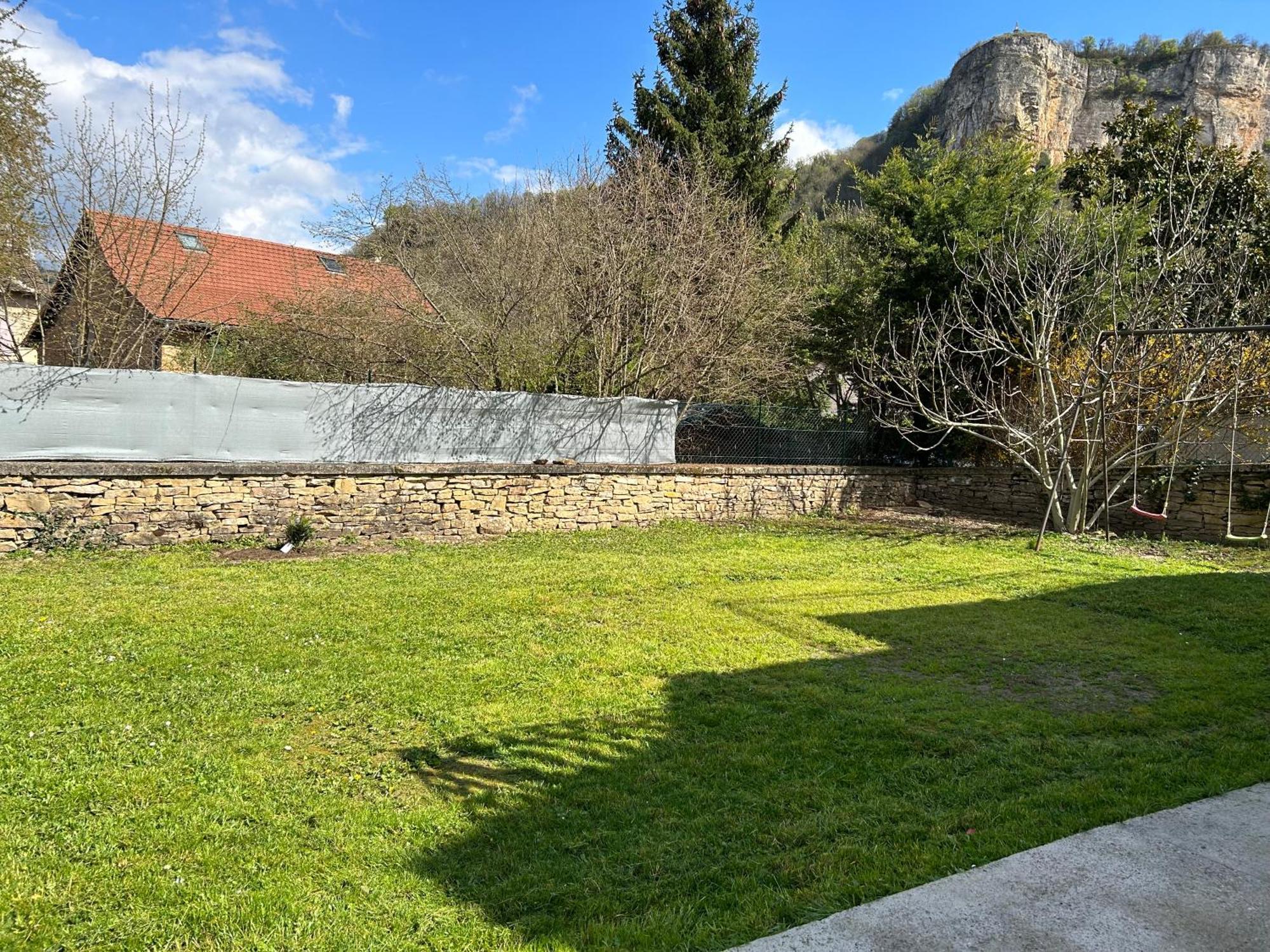 Les Glycines Villa Hieres-Sur-Amby Екстериор снимка